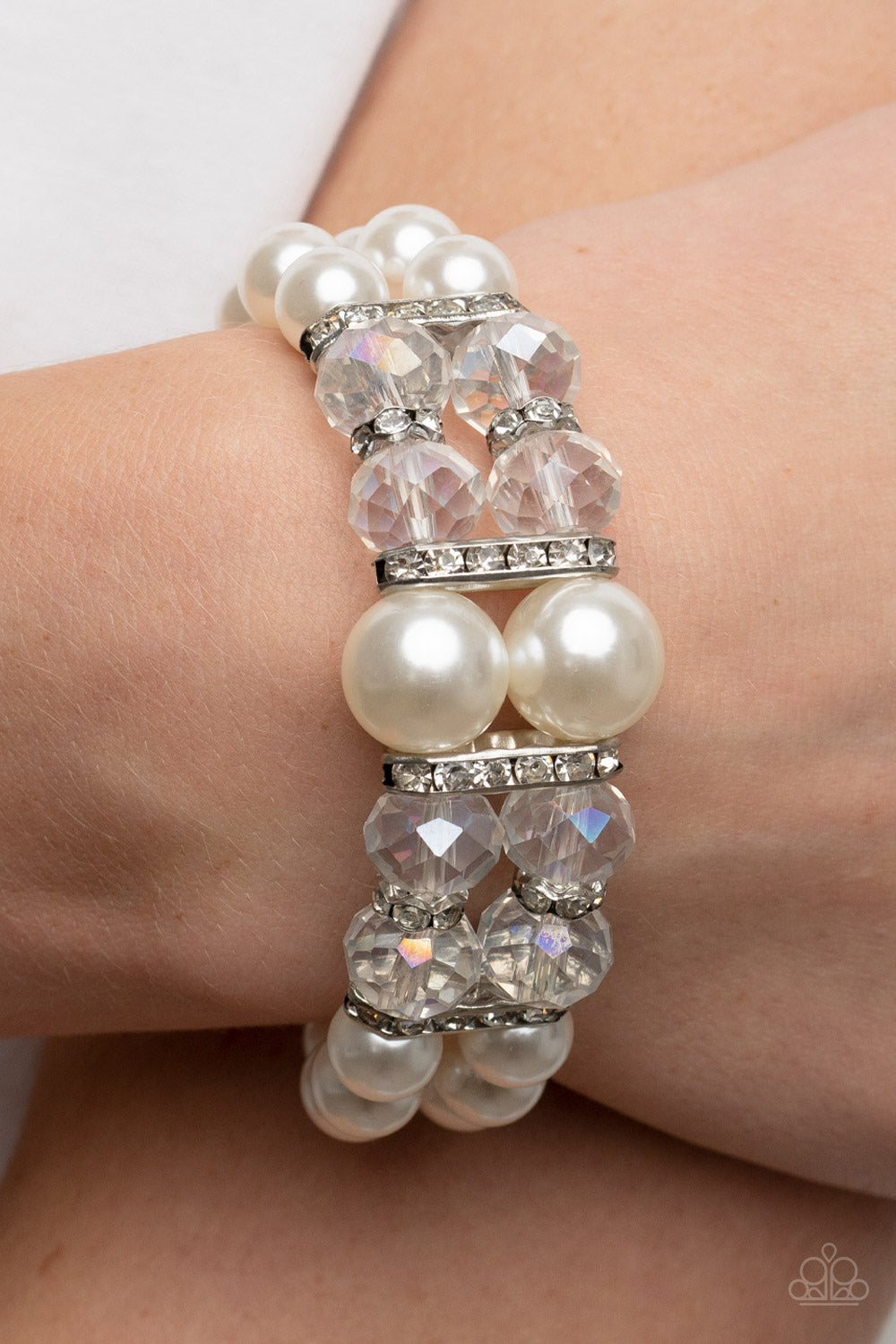 Rhinestones and Pearls Bracelt